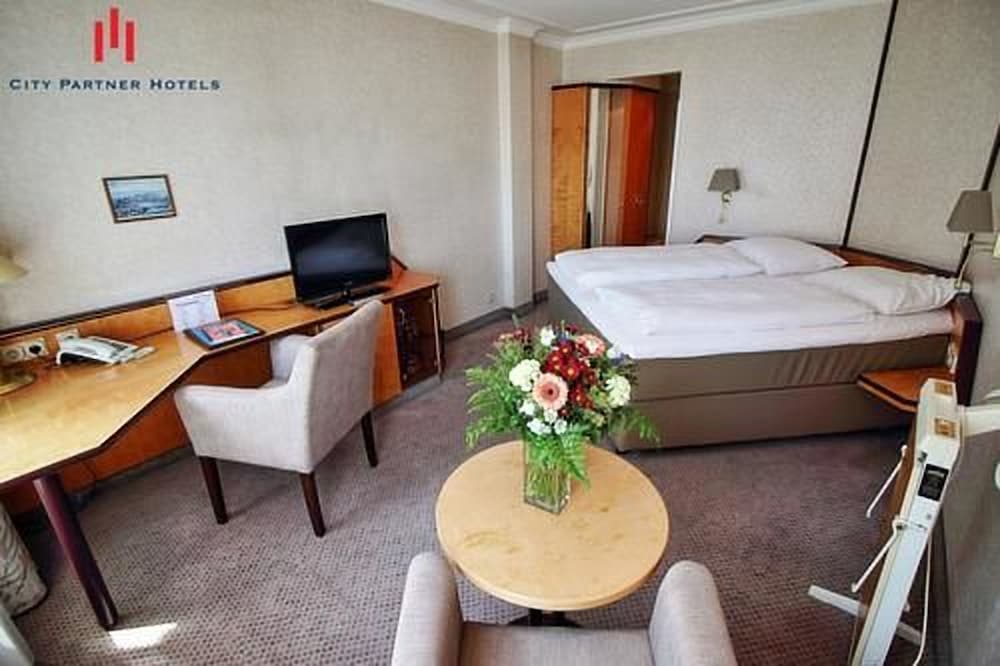 Hotel Senator Hamburg 28/35