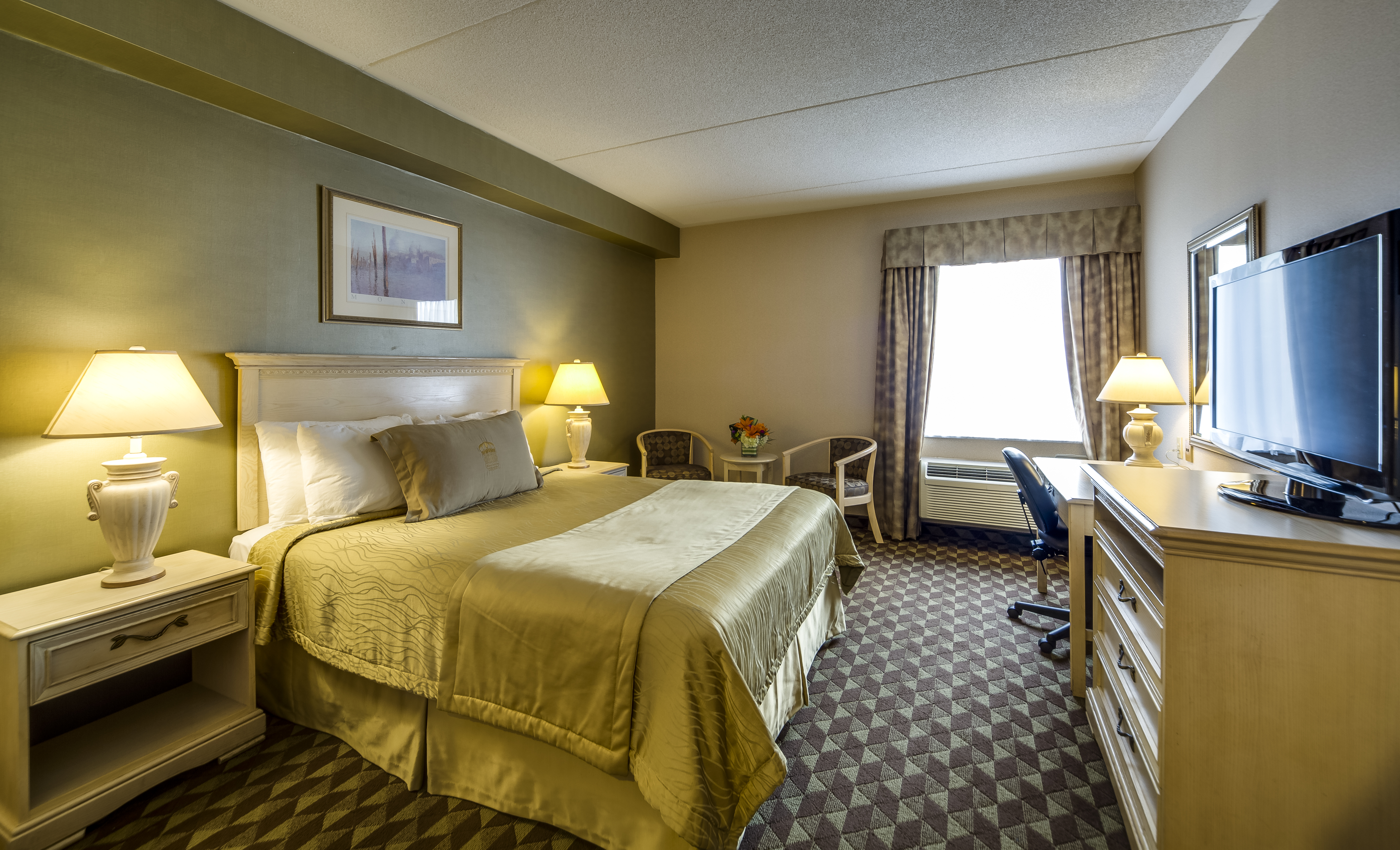 Room, Queen Bed