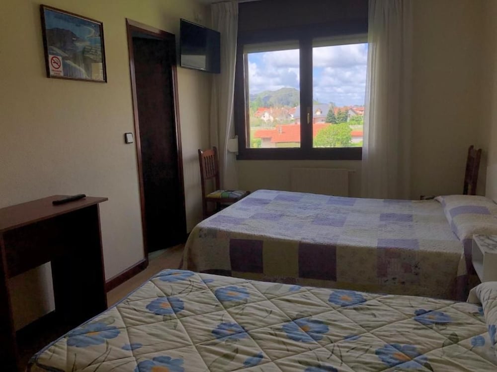 Hotel Costa Cantabra 16/35