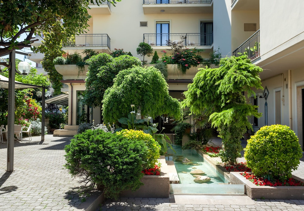 Hotel Stella 44/50