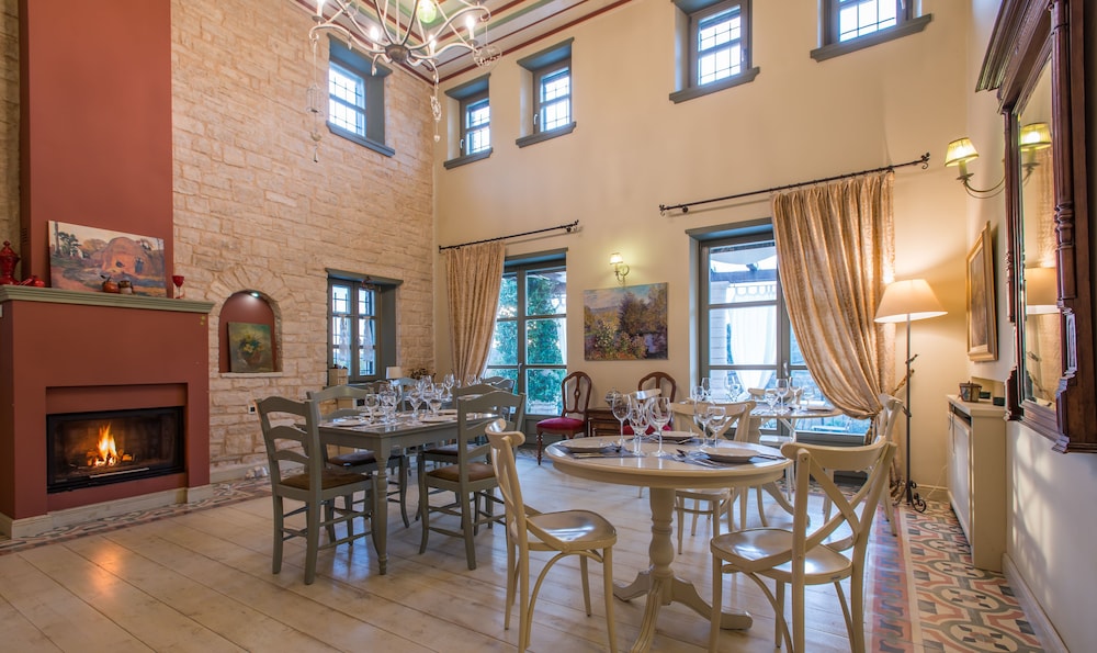 Pirrion Hotel 42/50