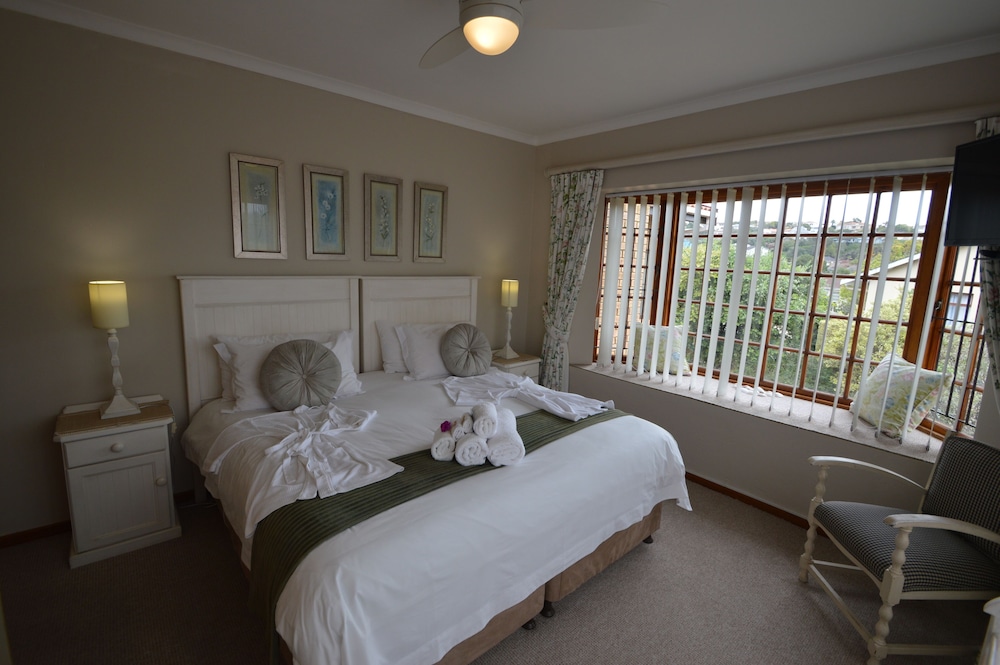 Sunkissed, 2 Bedrooms, Suite