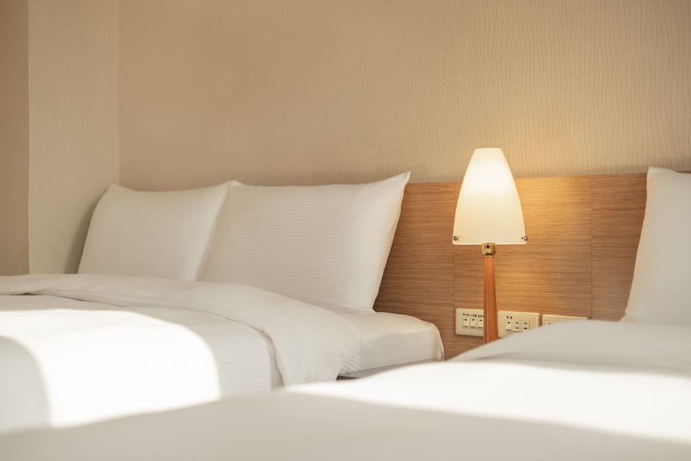 Kindness Hotel Wu Jia 45/58