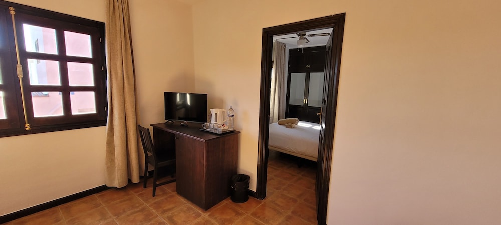 Ecolife Hotel 33/50