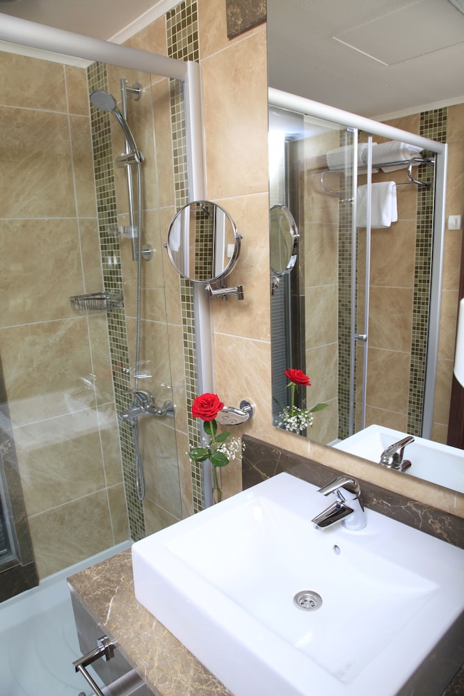 Kolin Hotel Spa & Convention Center 18/63