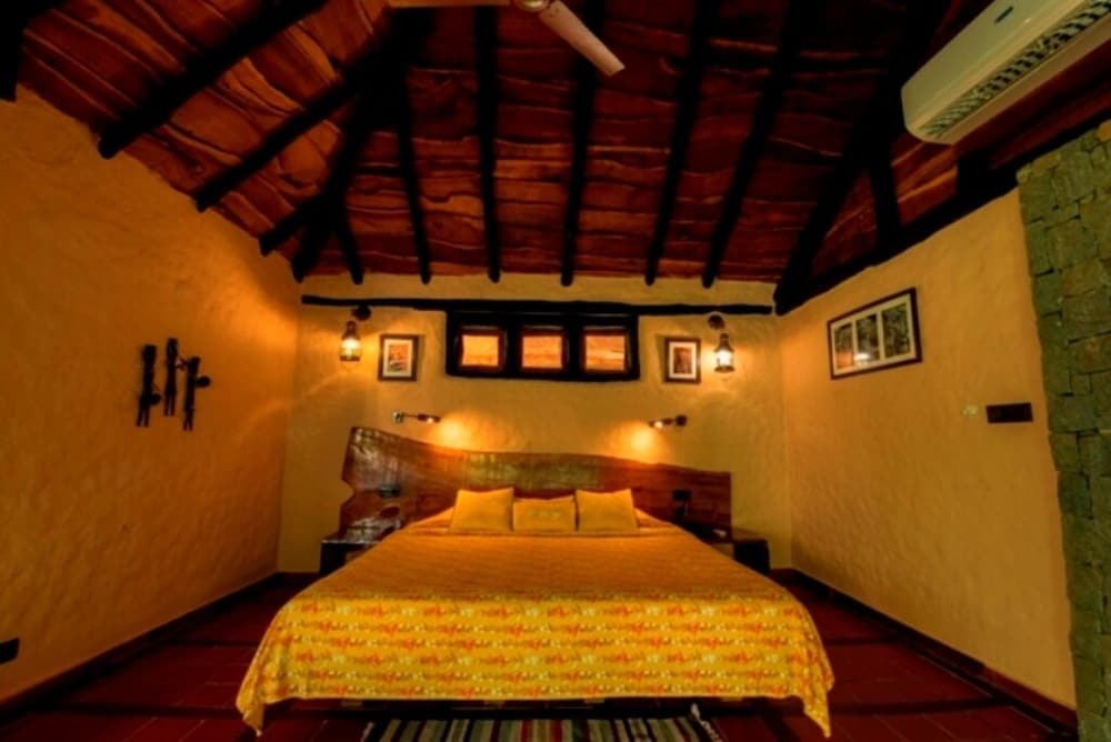 Kanha Earth Lodge 11/50