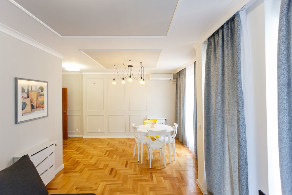 Dunav Apartment House 5/50