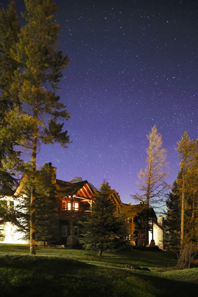 Buffalo Mountain Lodge 76/77