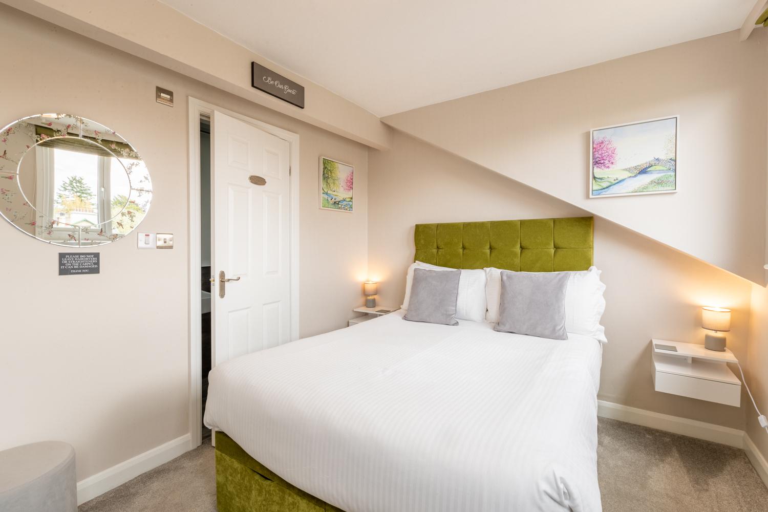 Standard, Double Bed, Woodsland View