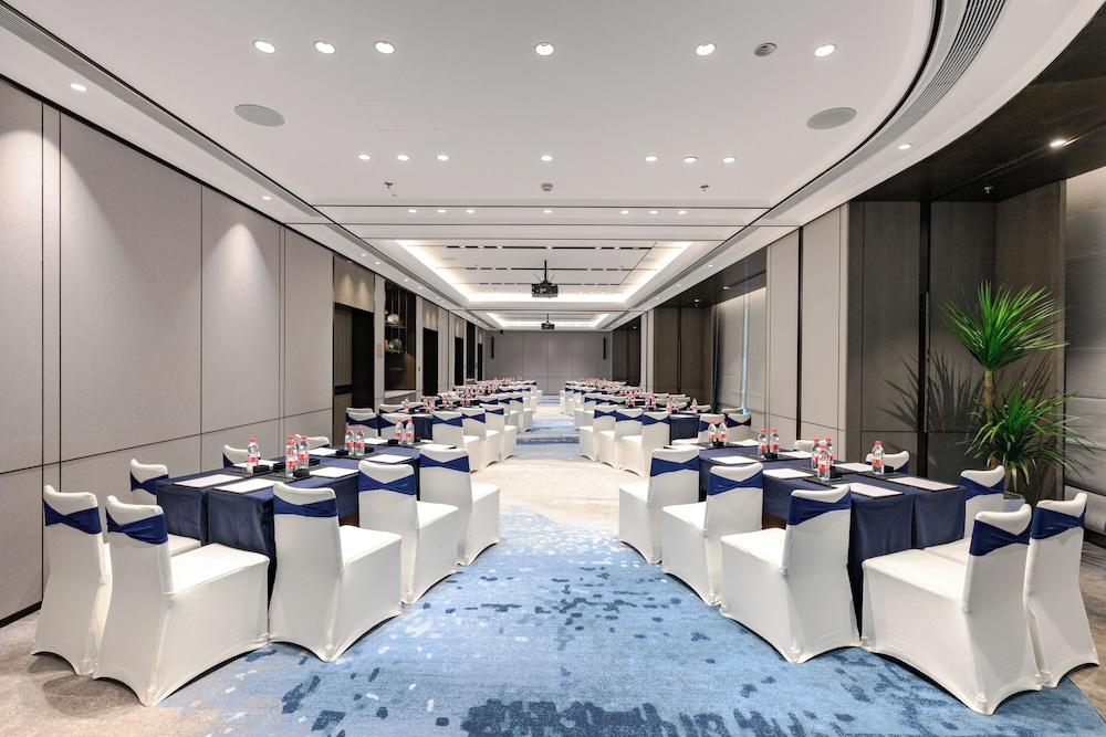 Wyndham Grand Yichang Riverside 59/71