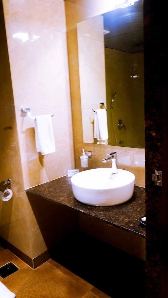 Mastiff Grand The Sia Palace Suites & Banquets, Khopoli 60/61