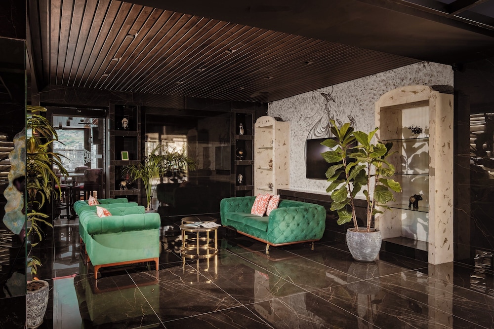Ushuaia Playa Xemxija Boutique Hotel 4/50
