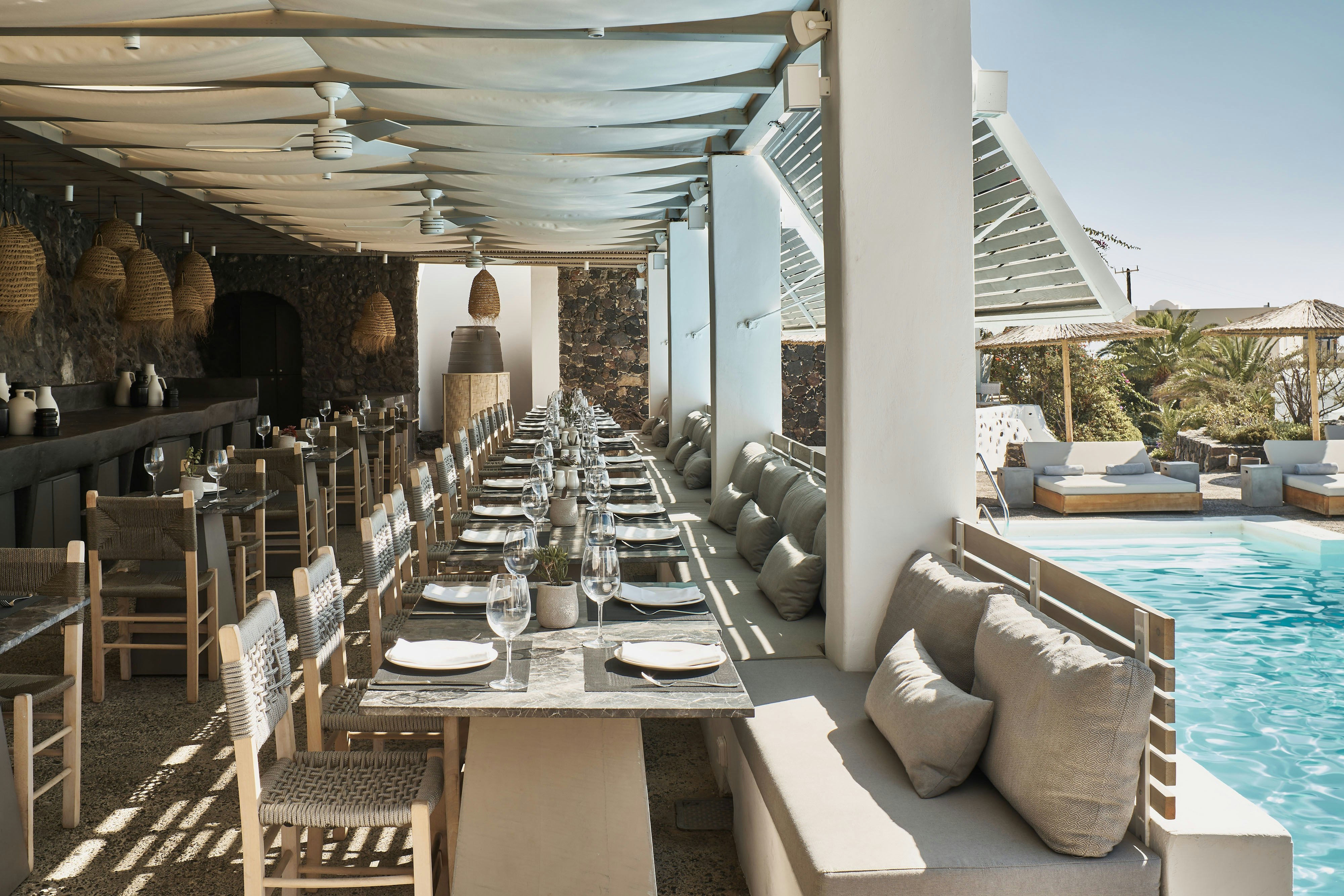 Vedema A Luxury Collection Resort Santorini 10/15