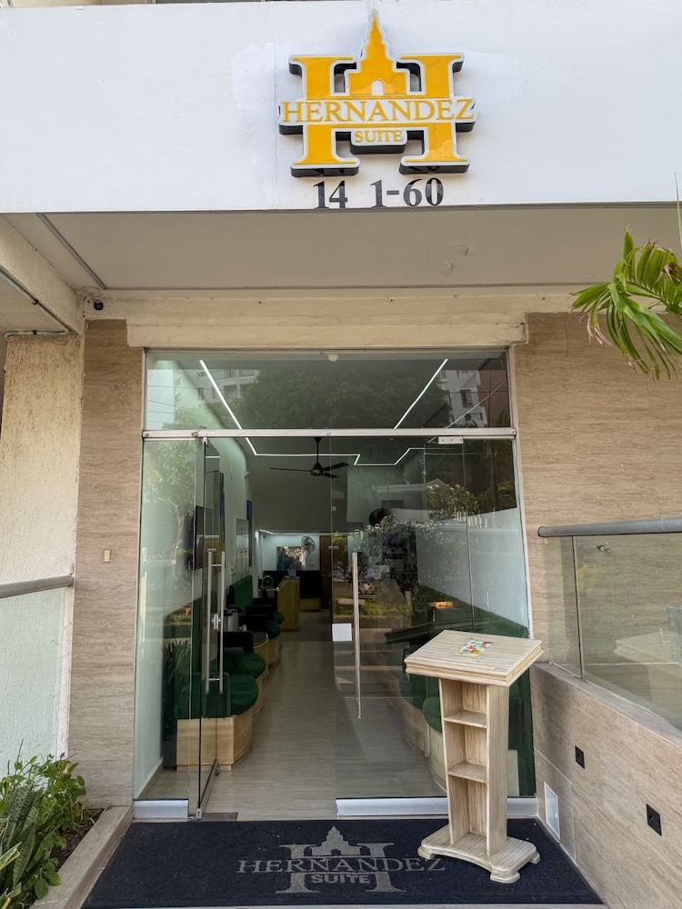 Edificio Hernandez 3/52