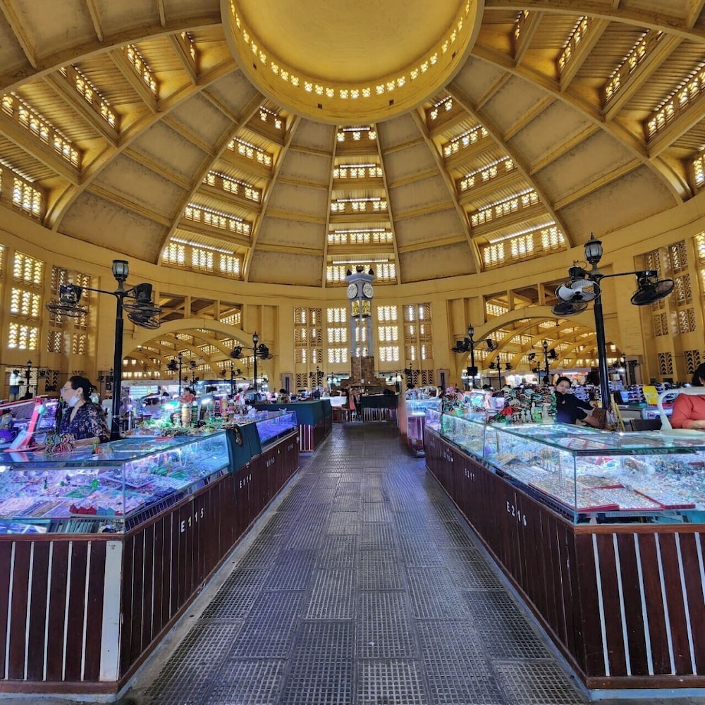 Le Grand Palais Boutique Hotel 91/100