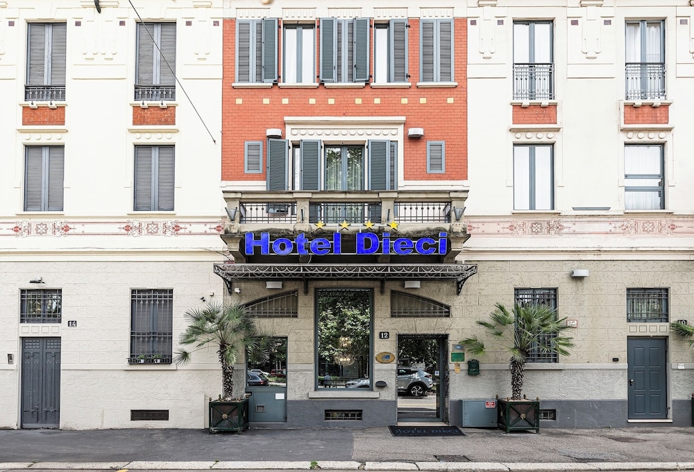Hotel Dieci 4/66