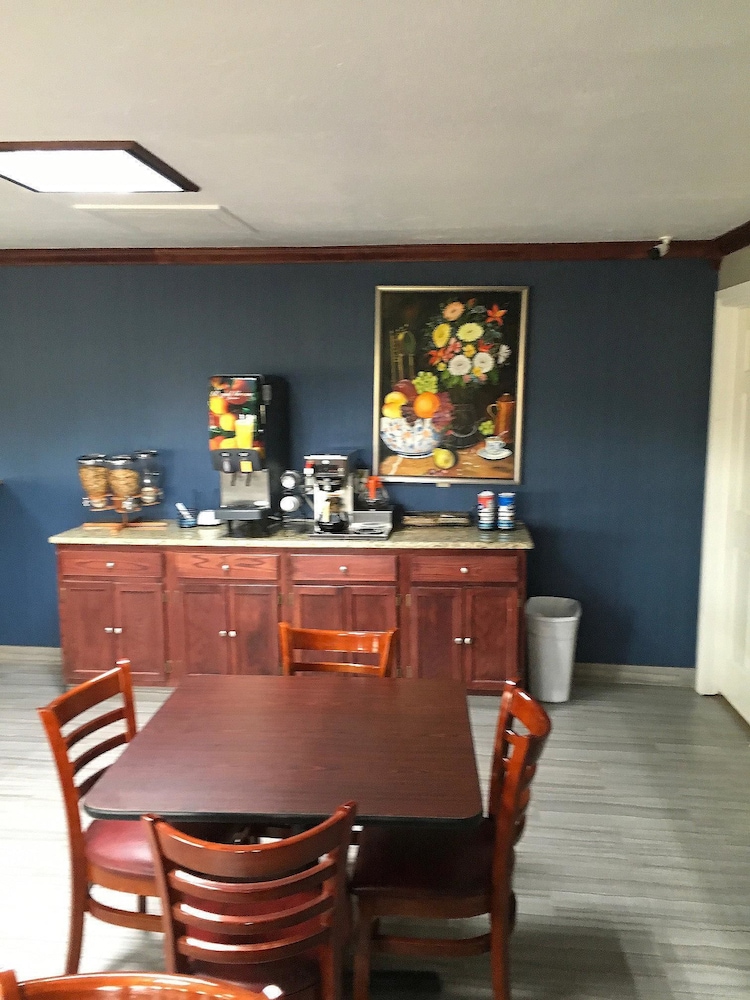 Americas Best Value Inn Pauls Valley 10/10