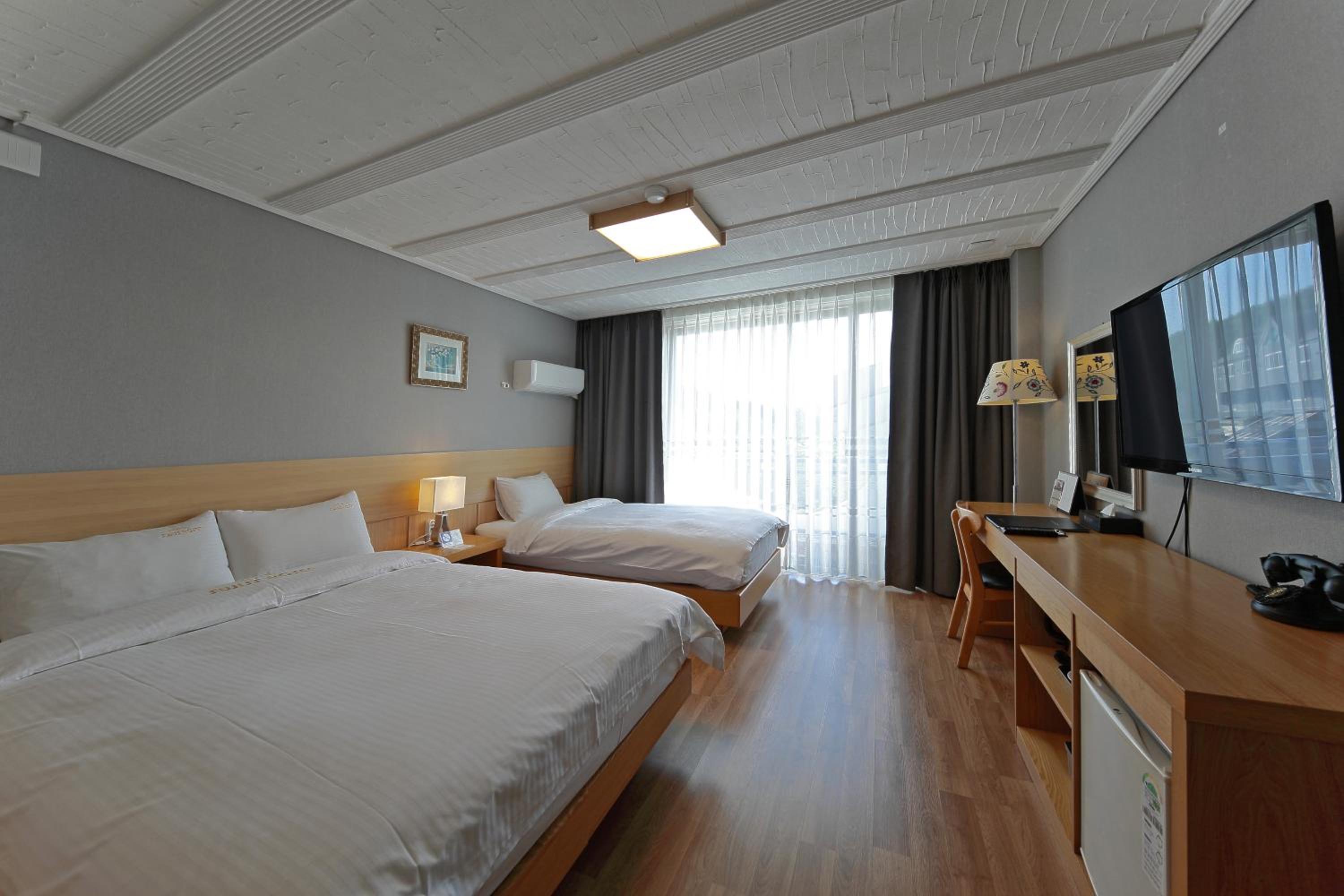 Deluxe Twin, Benikea Swiss Rosen Hotel 4/7