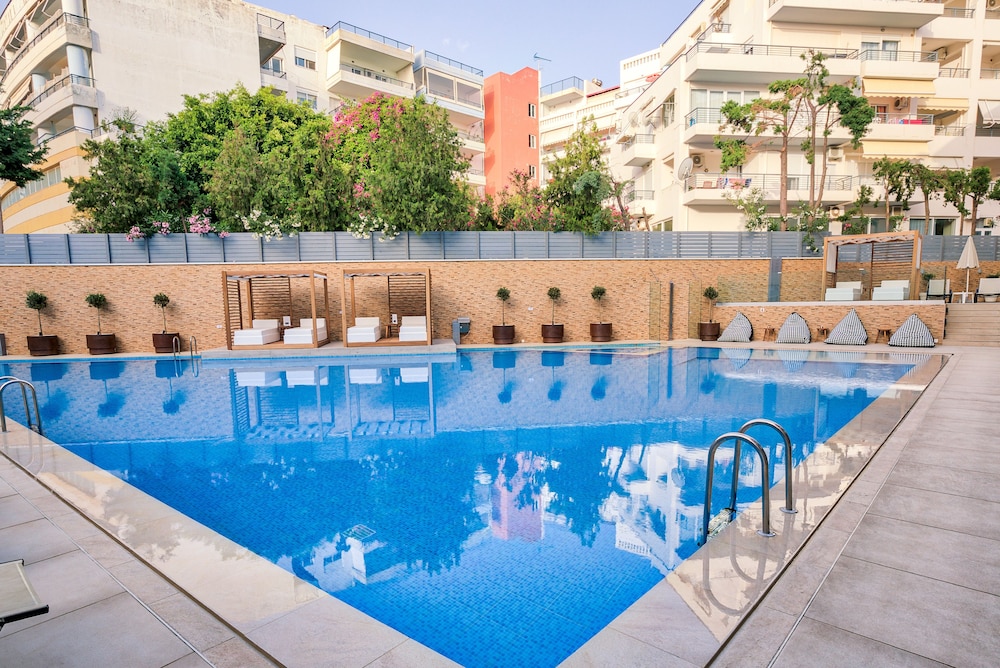 BIO Suites Hotel and Spa 4/39