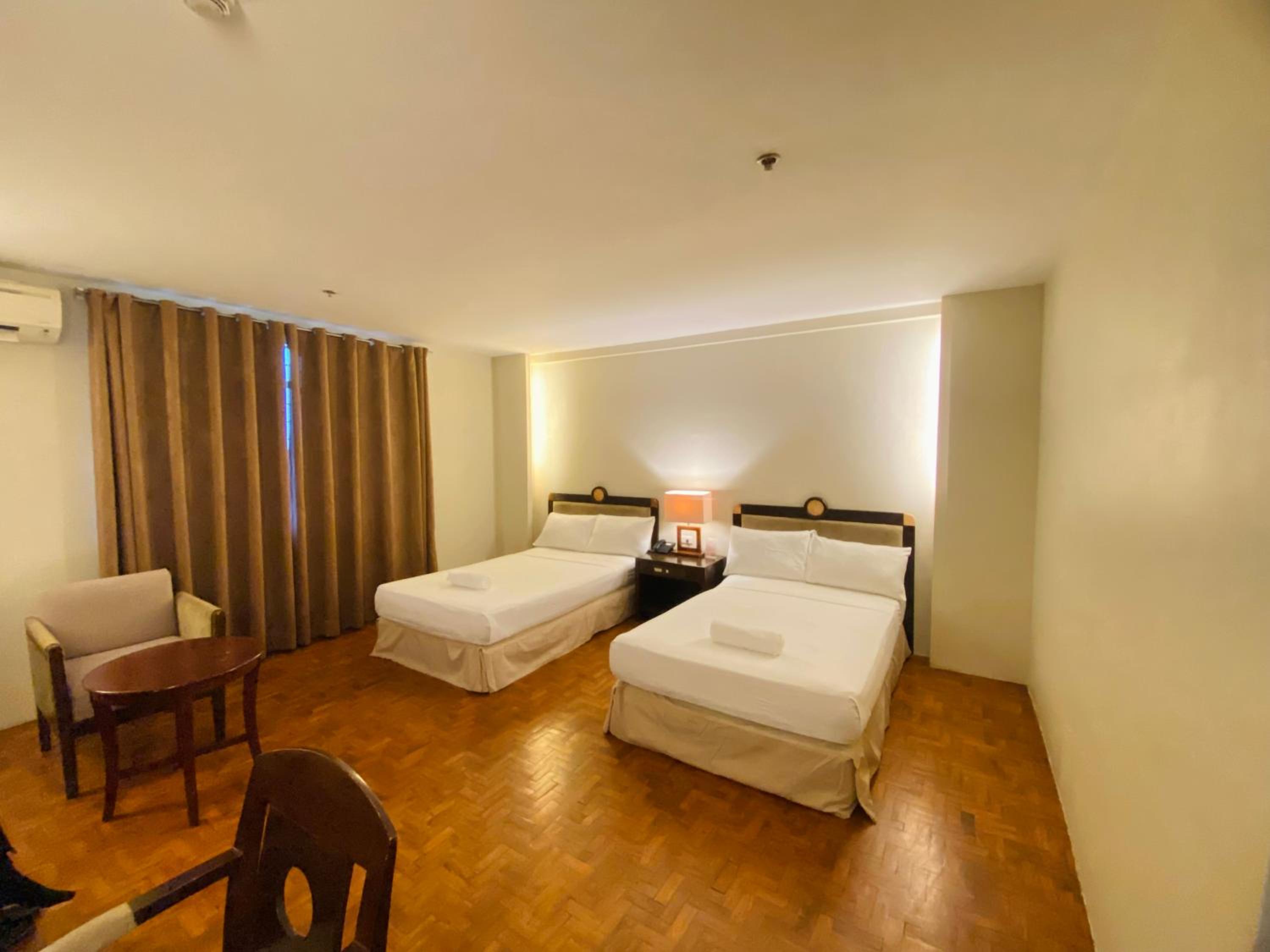 Century Plaza Hotel 12/50