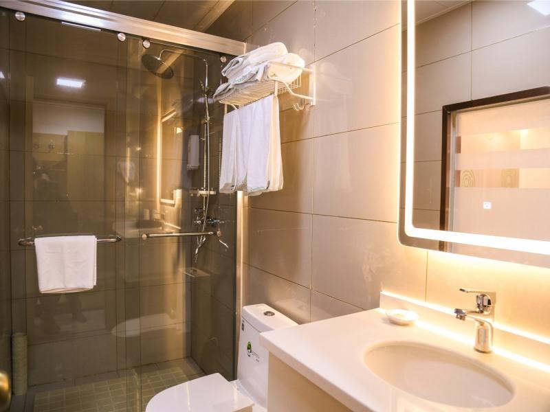 GreenTree Inn Nanjing Zhongshan Mausoleum Scenic Area Zhongling Street Subway Station Express Hotel 20/22