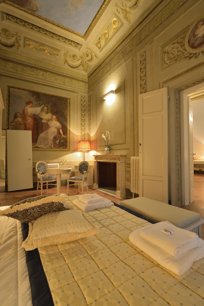 Palazzo Guicciardini 16/74