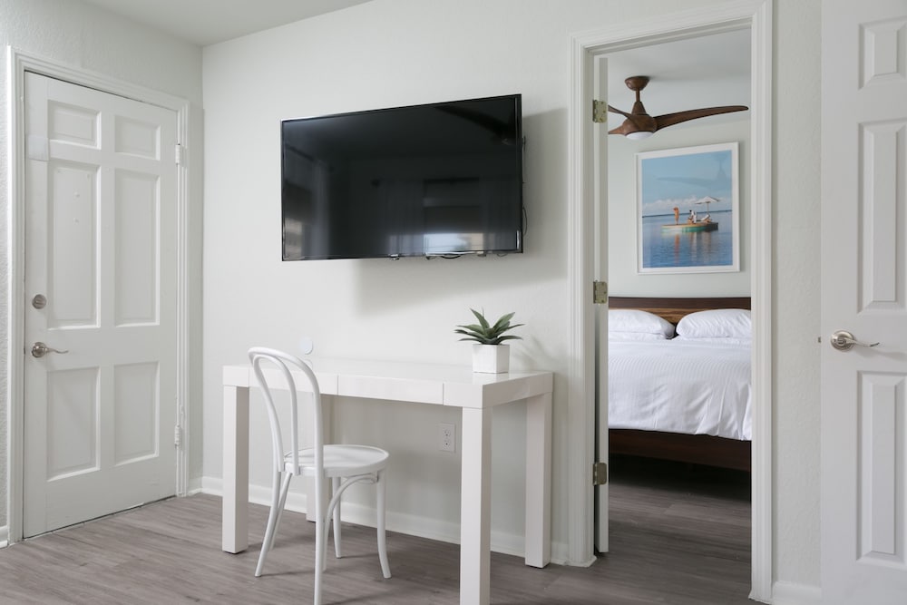 Hotel Cabana Clearwater Beach 33/37