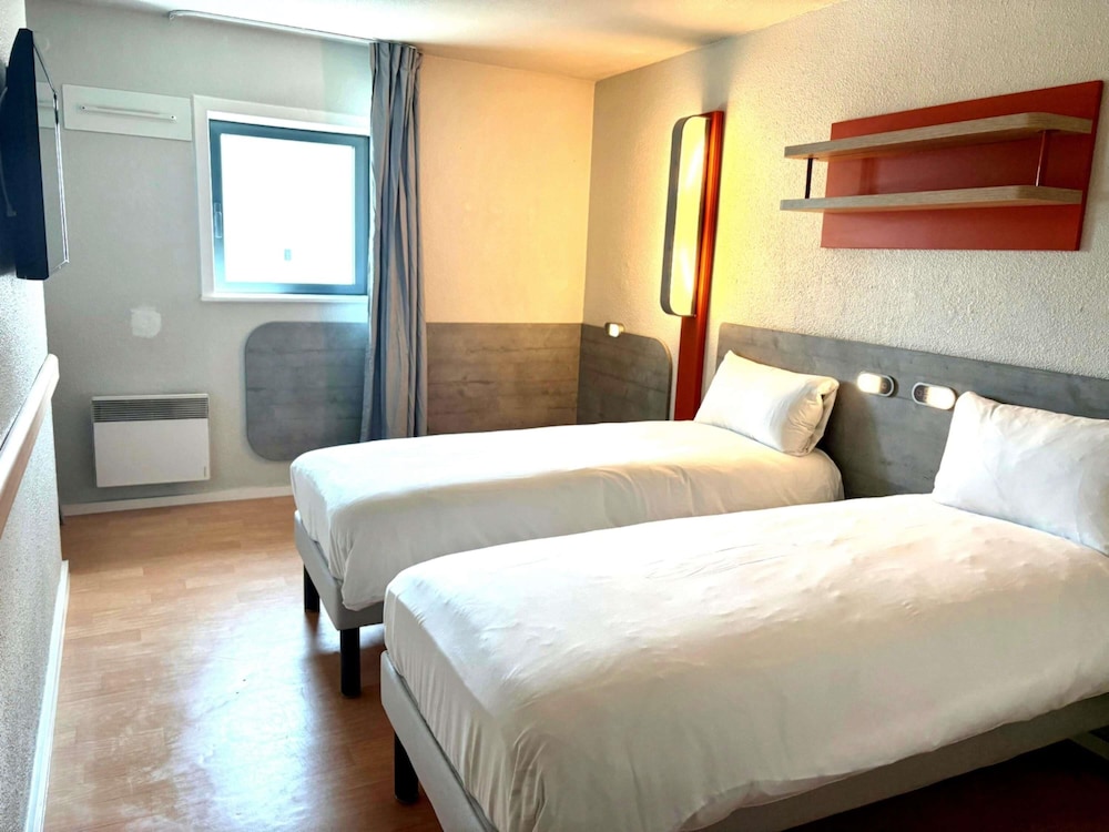 Ibis Budget Valenciennes Petite Foret 5/36