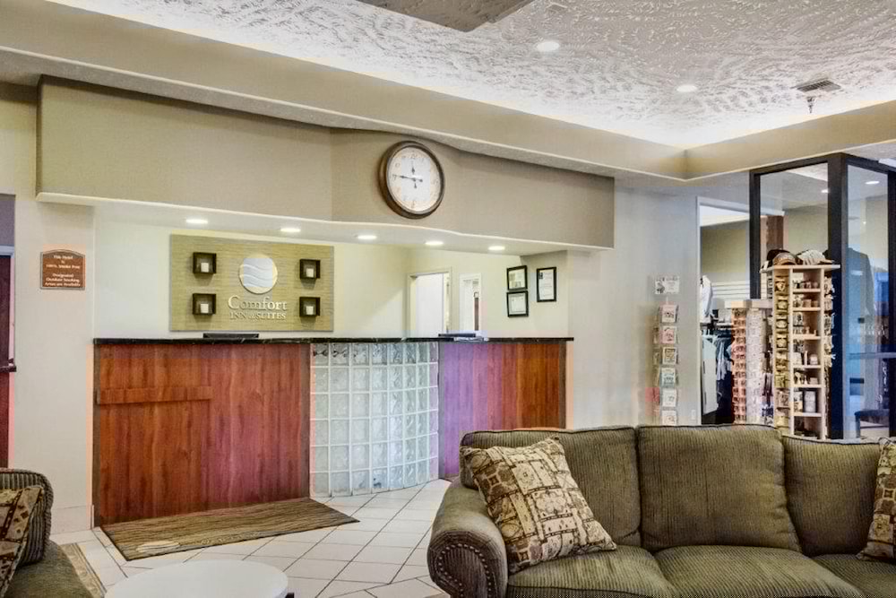 Comfort Inn & Suites Deadwood 10/50