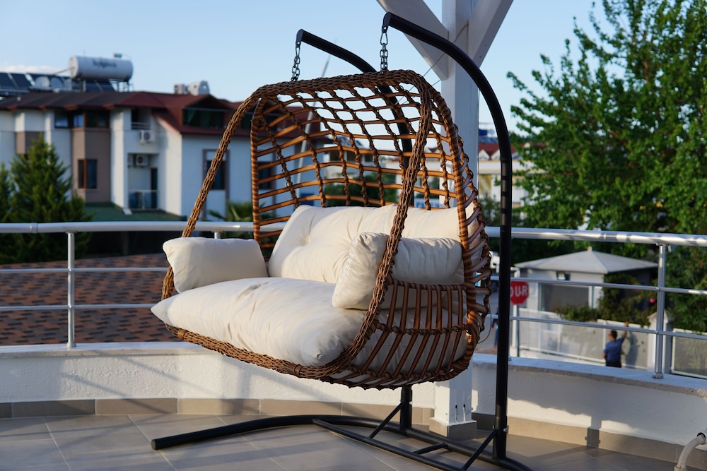 Tokay Hotel 41/50