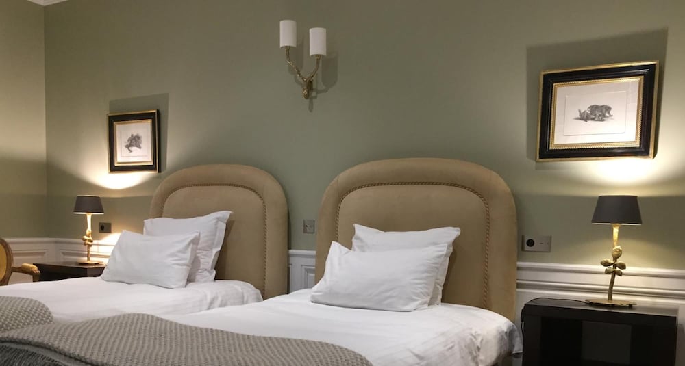 Hotel de Londres 20/33