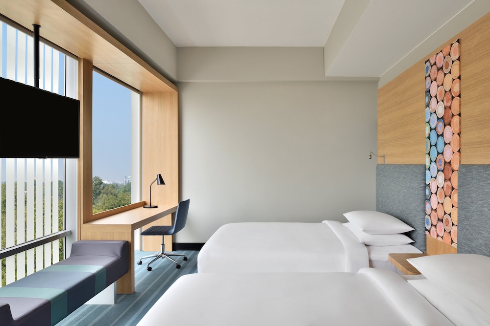 Aloft New Delhi Aerocity 12/35