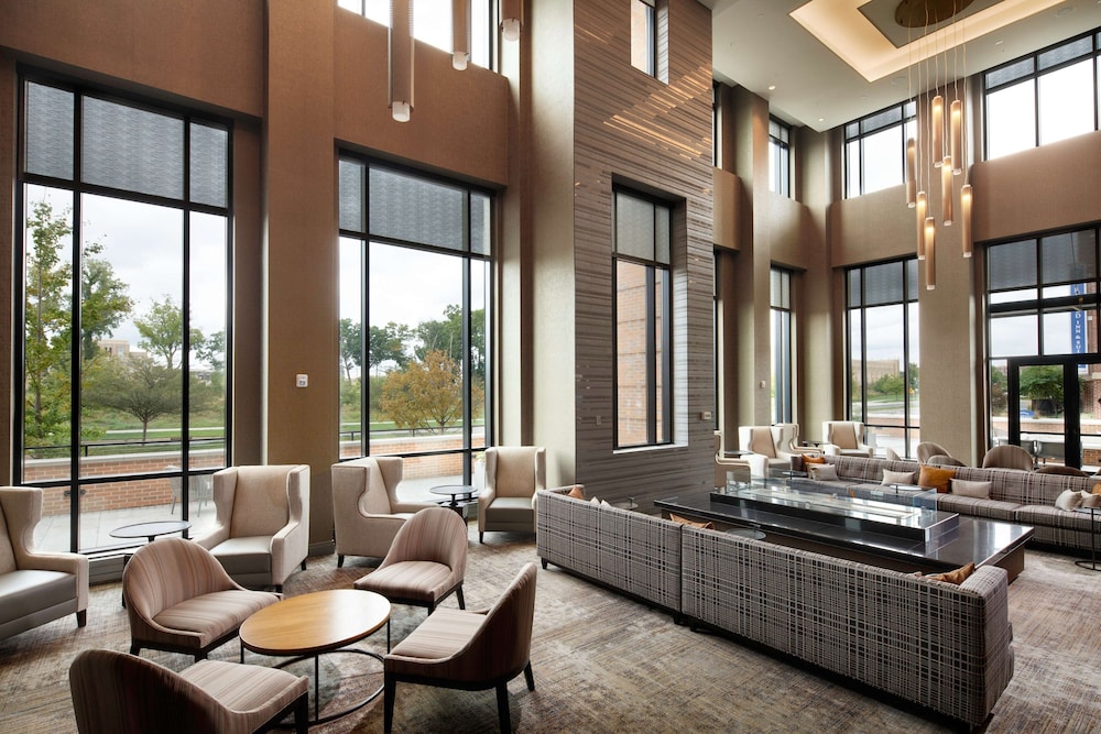 Embassy Suites by Hilton South Bend at Notre Dame 37/63