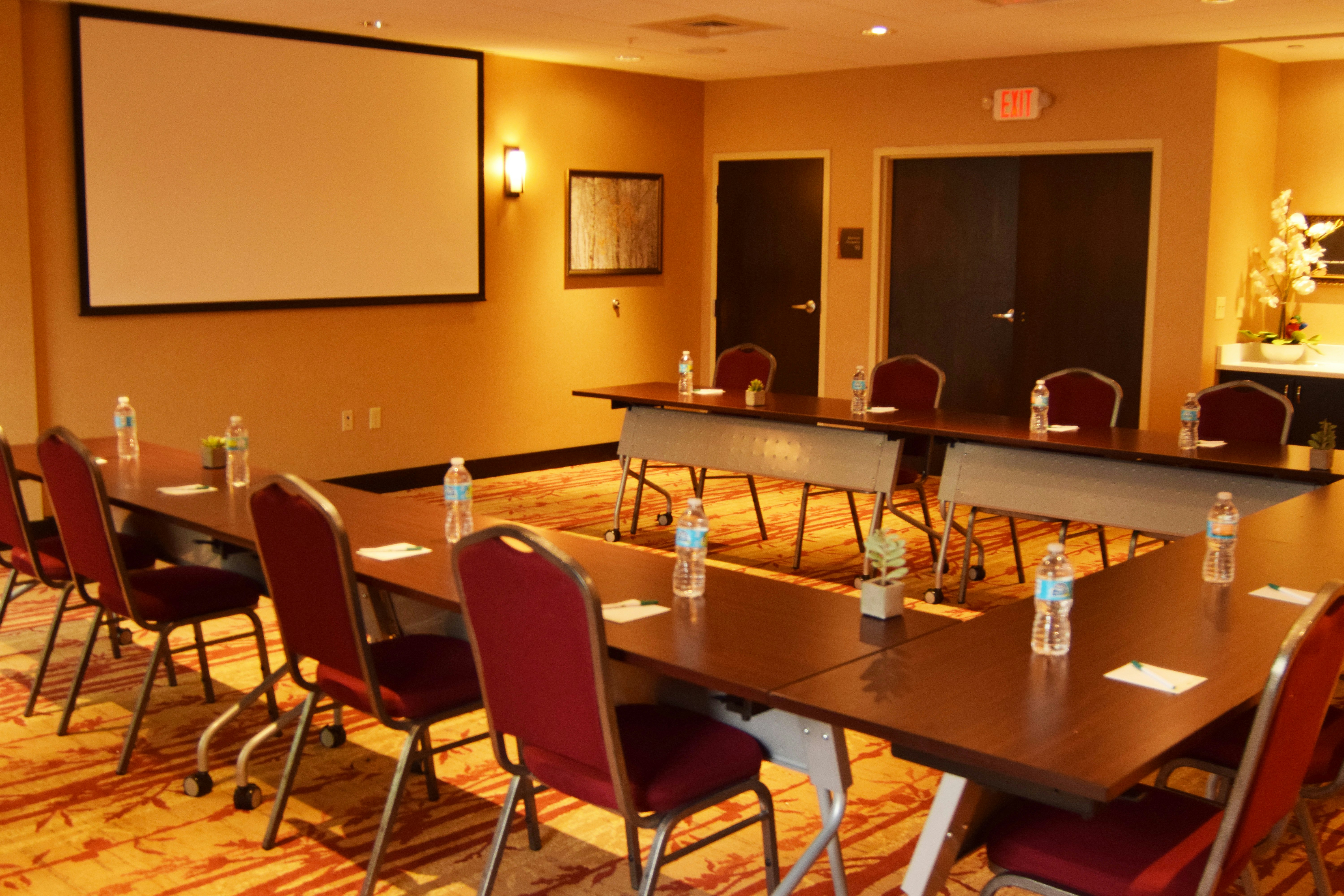 Homewood Suites by Hilton Charlotte Ballantyne, NC 56/63