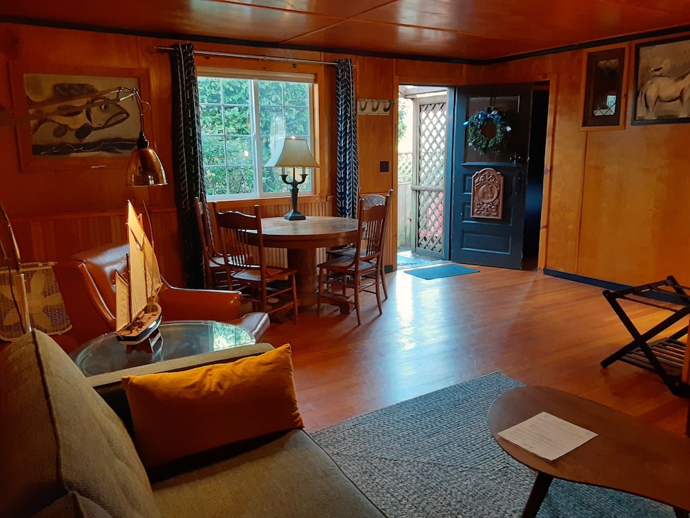 Anchor Inn Resort 31/50