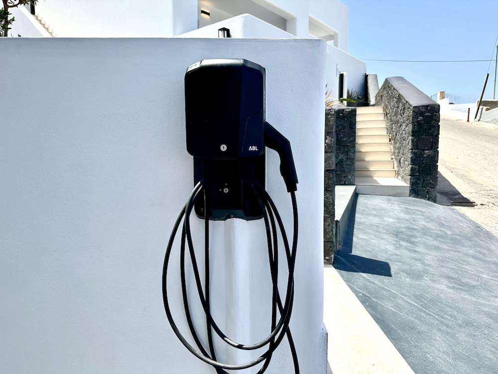 Venus Sunrise Suites and Villas 32/64
