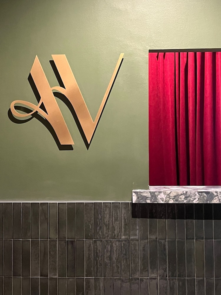 AV Hotel Milano 35/55