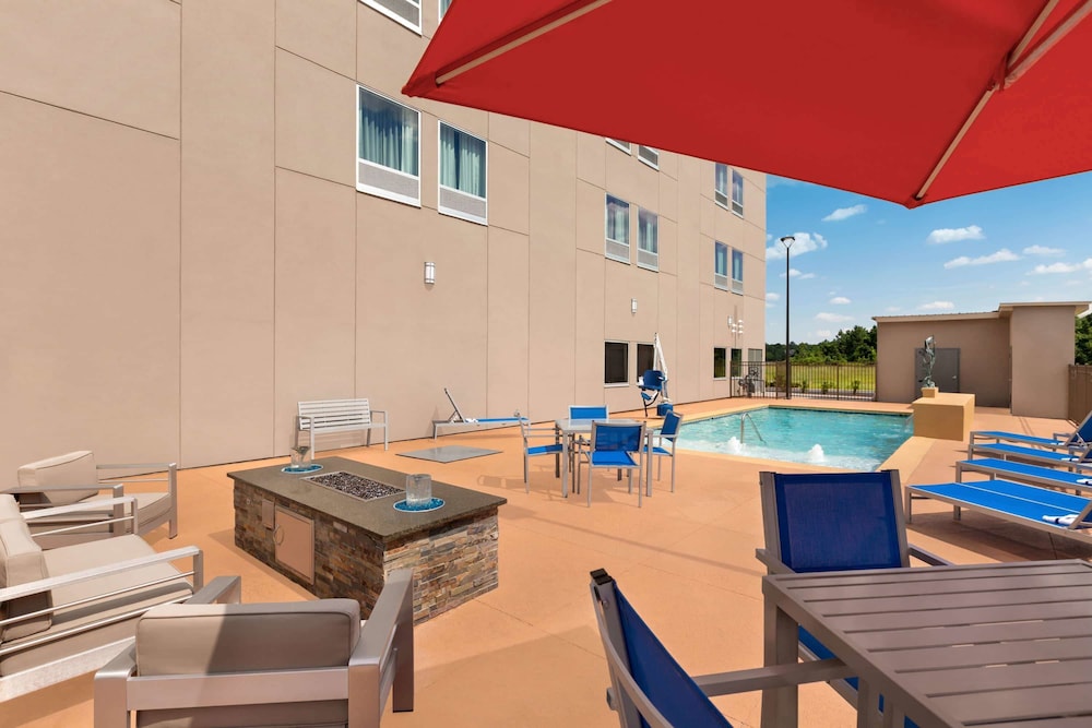 La Quinta Inn & Suites by Wyndham Brunswick/Golden Isles 28/59