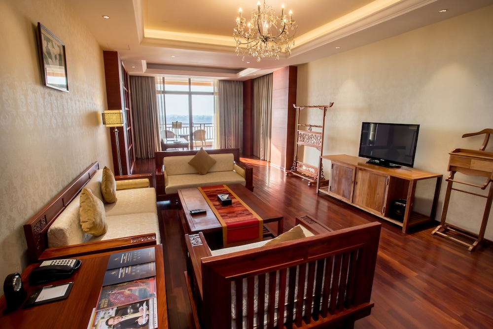 Landmark Mekong Riverside Hotel 23/44