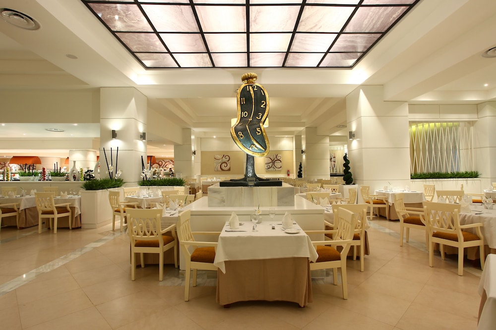 Bahia Principe Escape Runaway Bay 55/70