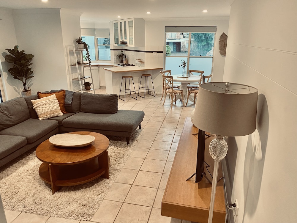 Terrigal Sails Serviced Apartments 45/63