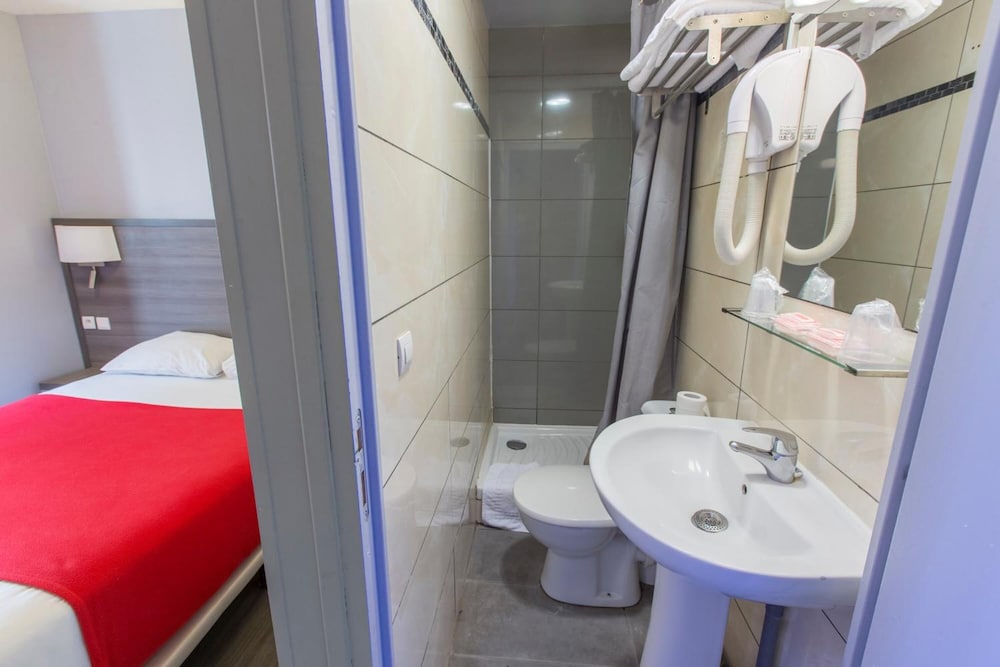 Hipotel Pere Lachaise Hotel 24/60