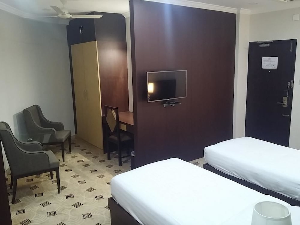 Hotel Virad Kotakkal 7/14