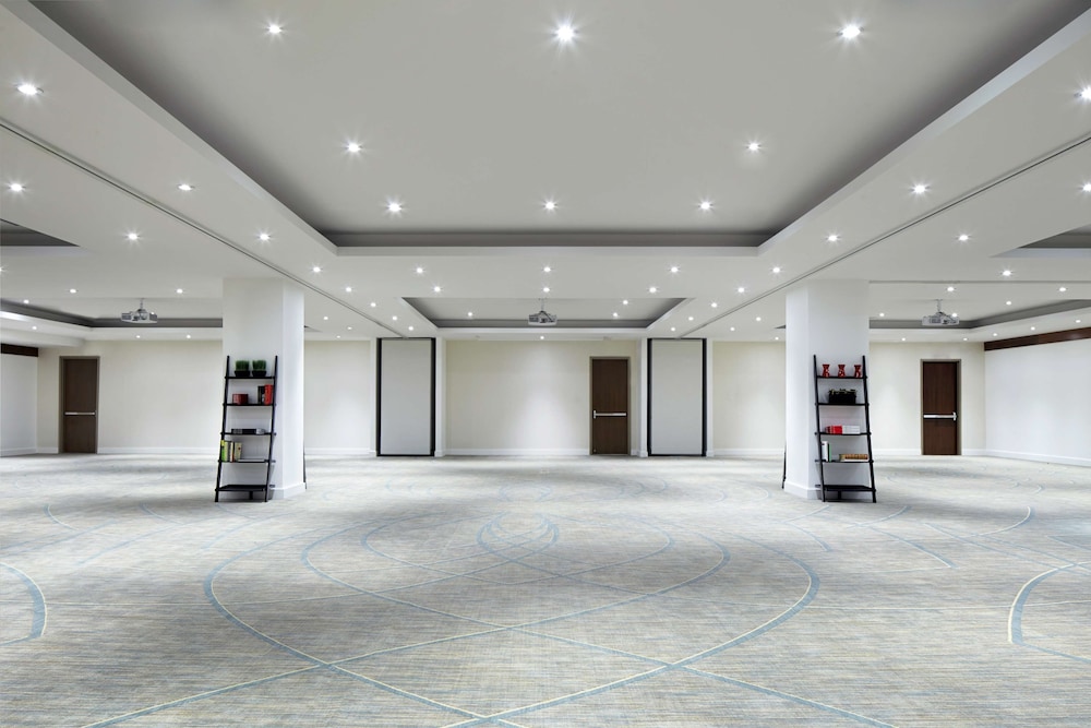 Hyatt Centric Wall Street New York (ex Andaz Wall Street) 9/76