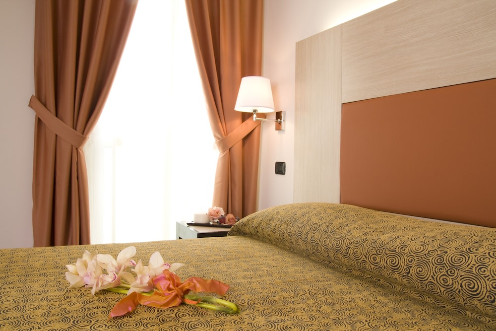 HOTEL FONTANELLE 25/28