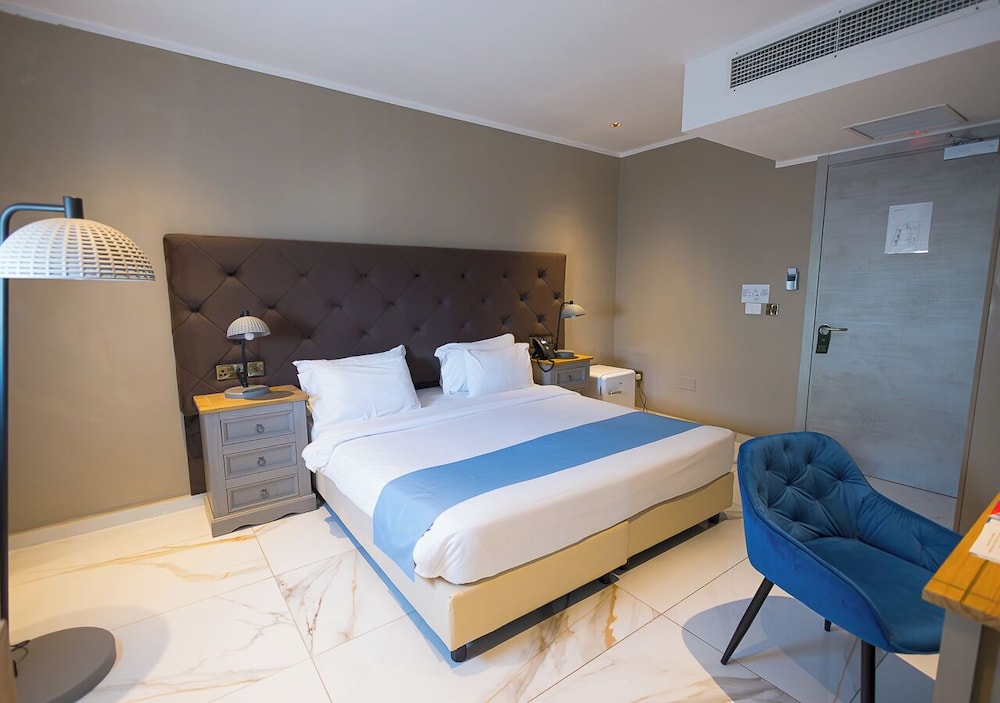 The Segond hotel 9/50