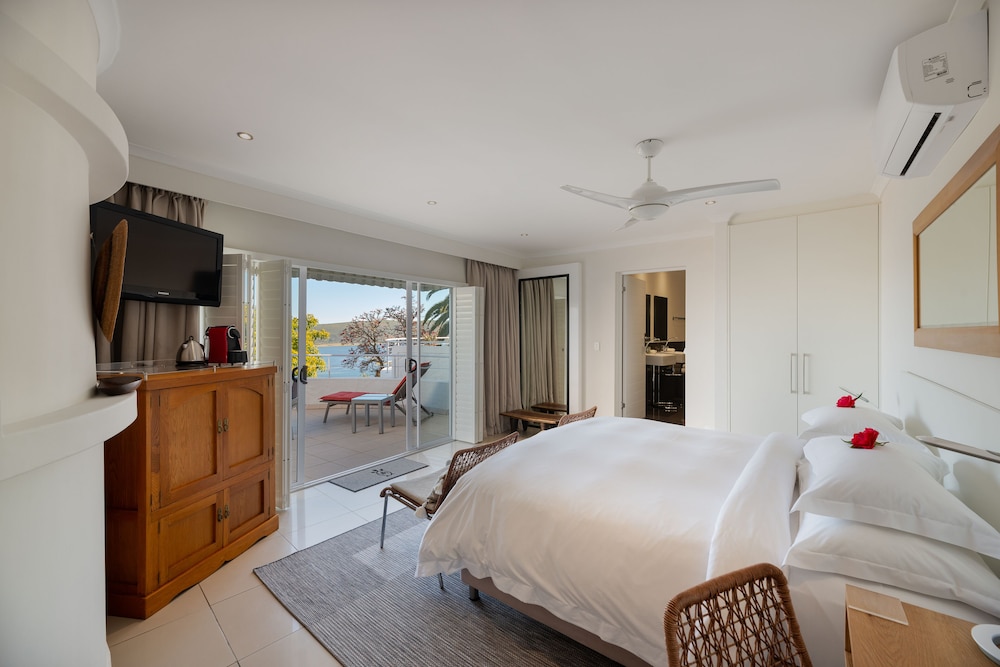 Villa Afrikana Guest Suites 20/88