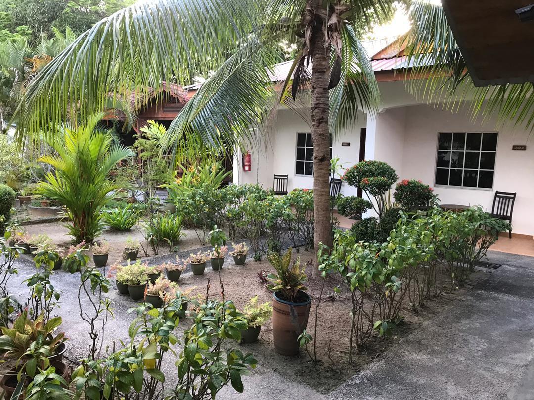 Desa Motel 38/43