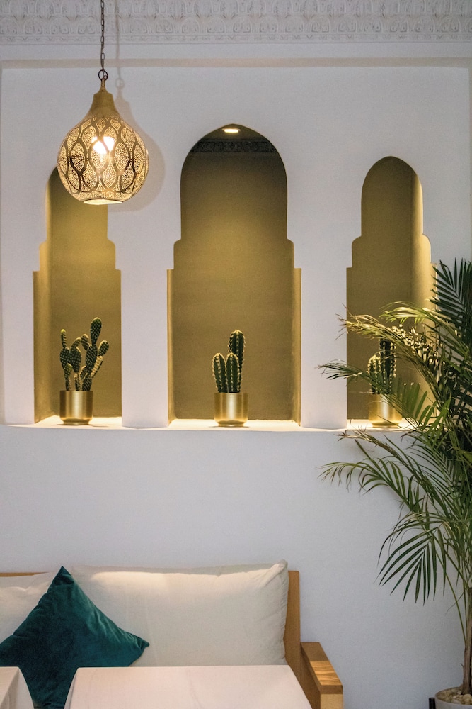 RIAD AL RIMAL 3/50