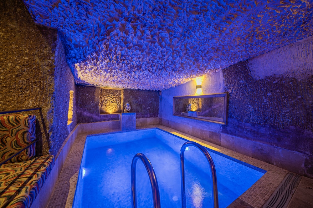 Alfa Cave Hotel 20/50